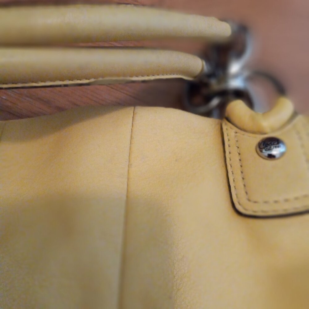 Coach Purse Yellow and Silver - Picture 13 of 15